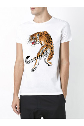 Футболка чоловіча