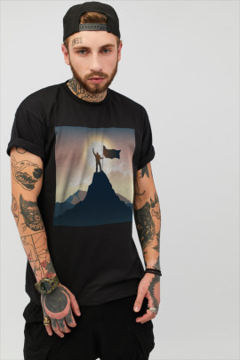 Футболка чоловіча