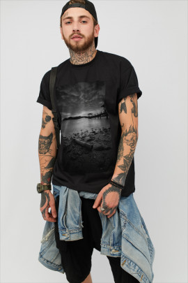 Футболка чоловіча