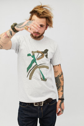 Футболка чоловіча