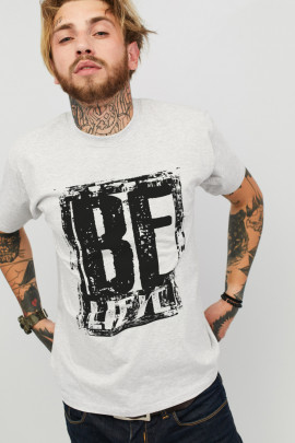 Футболка чоловіча