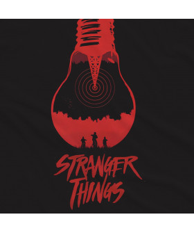 Чорна чоловіча футболка з аніме-принтом «Світлодіодна лампочка у стилі Stranger Things»