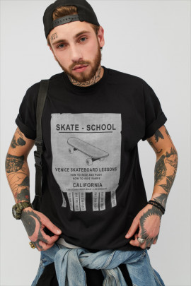 Футболка чоловіча