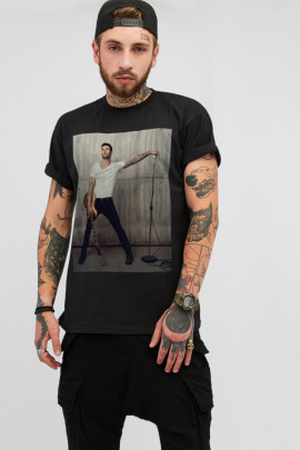 Футболка чоловіча