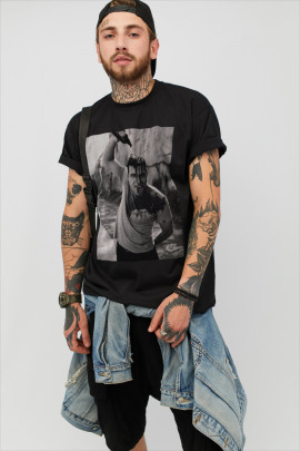 Футболка чоловіча