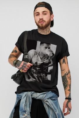 Футболка чоловіча