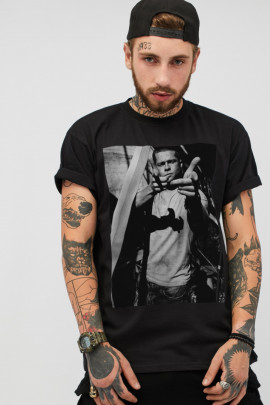 Футболка чоловіча