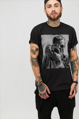 Футболка чоловіча