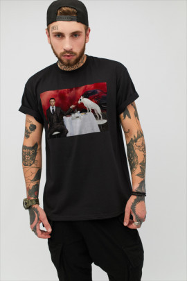 Футболка чоловіча