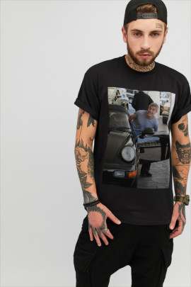 Футболка чоловіча