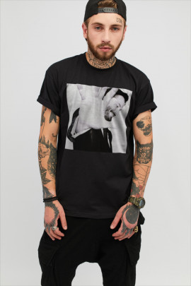 Футболка чоловіча