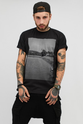 Футболка чоловіча