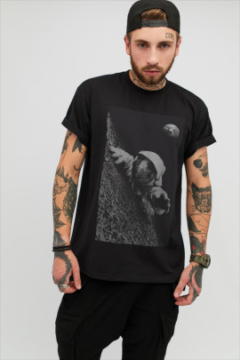 Футболка чоловіча