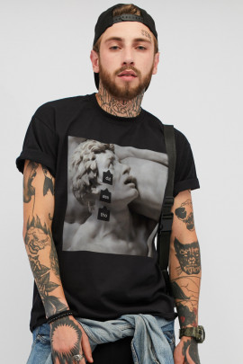 Футболка чоловіча