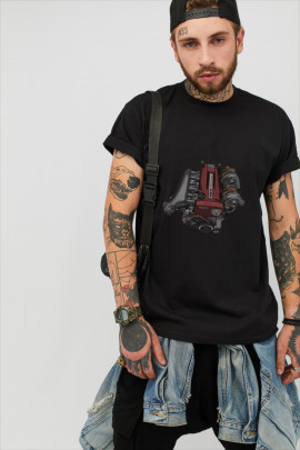 Футболка чоловіча