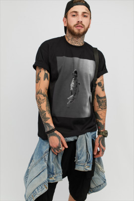 Футболка чоловіча