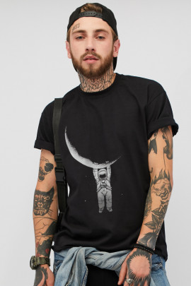 Футболка чоловіча