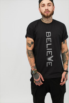 Футболка чоловіча