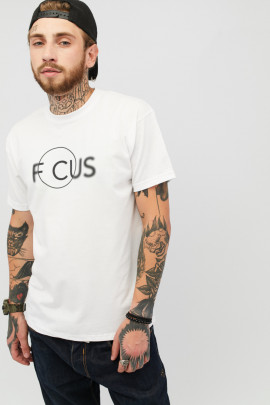 Футболка чоловіча