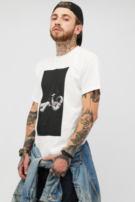 Футболка чоловіча