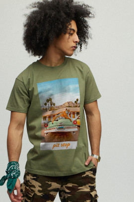 Футболка чоловіча