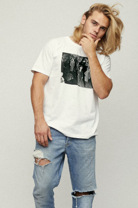 Футболка чоловіча