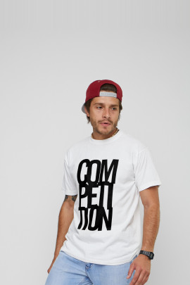 Футболка чоловіча