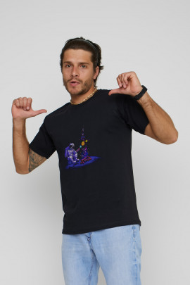 Футболка чоловіча