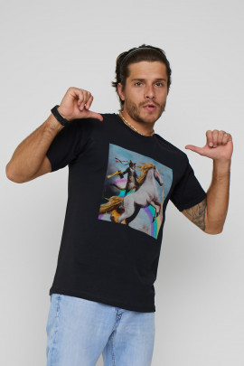 Футболка чоловіча