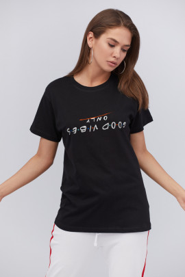 Футболка Boyfriend