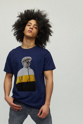 Футболка чоловіча