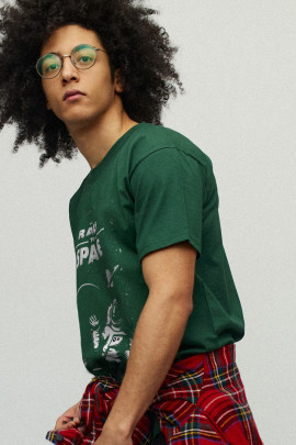 Футболка чоловіча