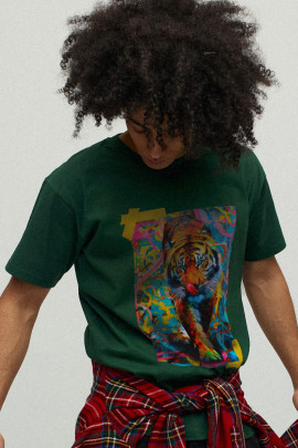 Футболка чоловіча