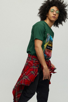 Футболка чоловіча