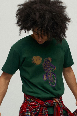 Футболка чоловіча