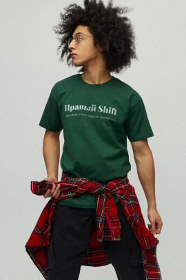 Футболка чоловіча