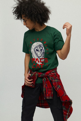 Футболка чоловіча