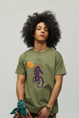 Футболка чоловіча