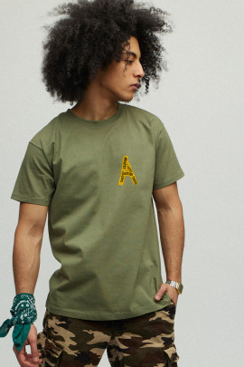 Футболка чоловіча