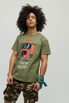 Футболка чоловіча