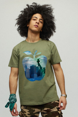 Футболка чоловіча