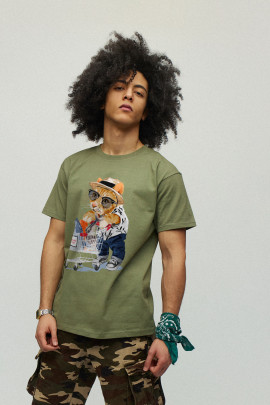 Футболка чоловіча