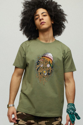 Футболка чоловіча