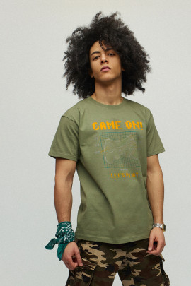 Футболка чоловіча