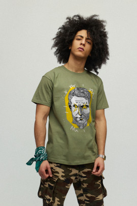 Футболка чоловіча