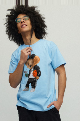 Футболка чоловіча