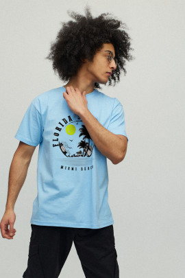 Футболка чоловіча