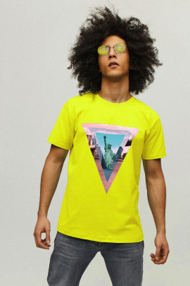 Футболка чоловіча