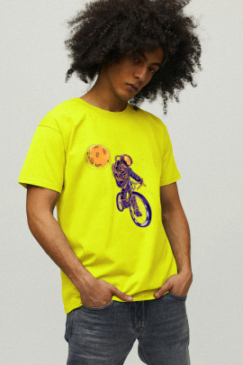 Футболка чоловіча